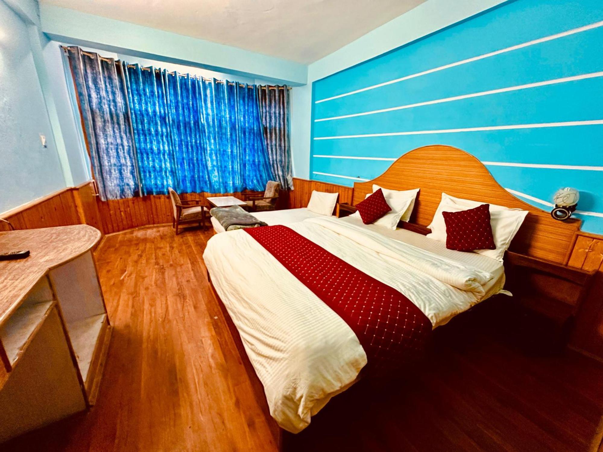 Hotel D Kanchan Manali ภายนอก รูปภาพ